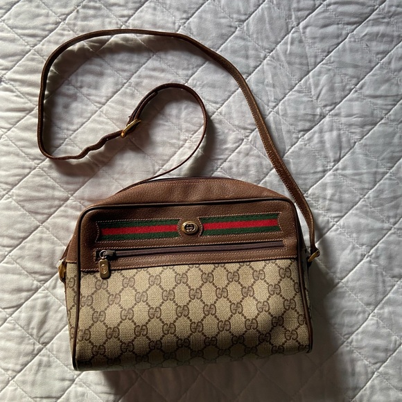 Gucci bag - Picture 3 of 13